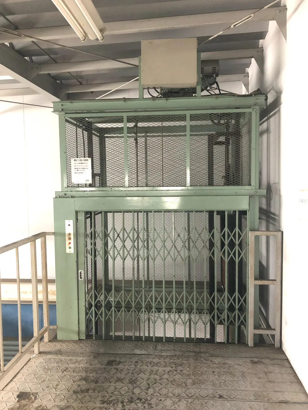 稲毛倉庫の貸し倉庫（貸倉庫）・賃貸倉庫の外観